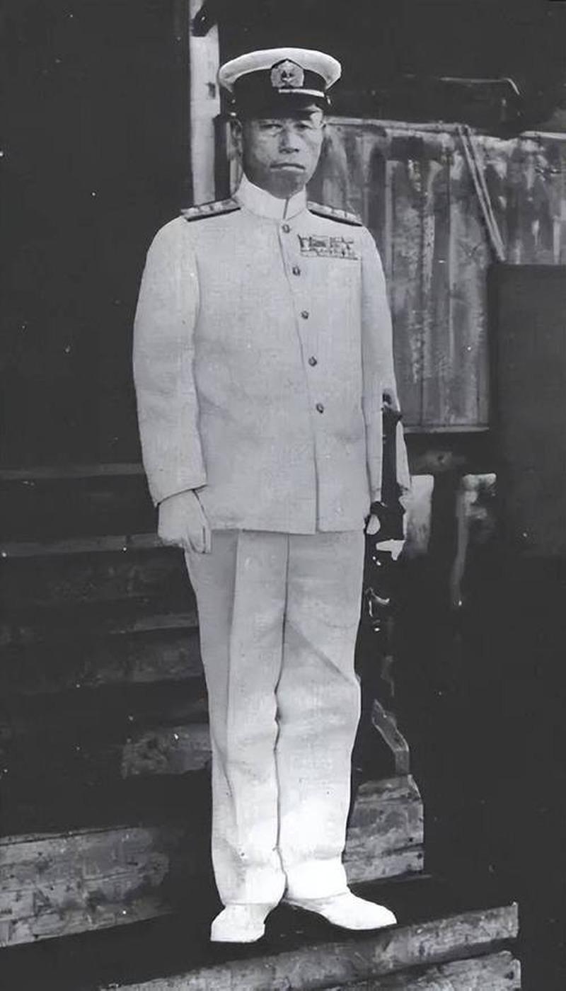 日本海军大部分人都知道打不过美国，但他们还是去打了。

这是1941年东京最真实