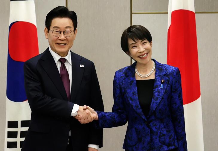 突发消息！韩国、日本直接被美国抛弃了。

3 月 8 日，多家外媒发布消息称，驻