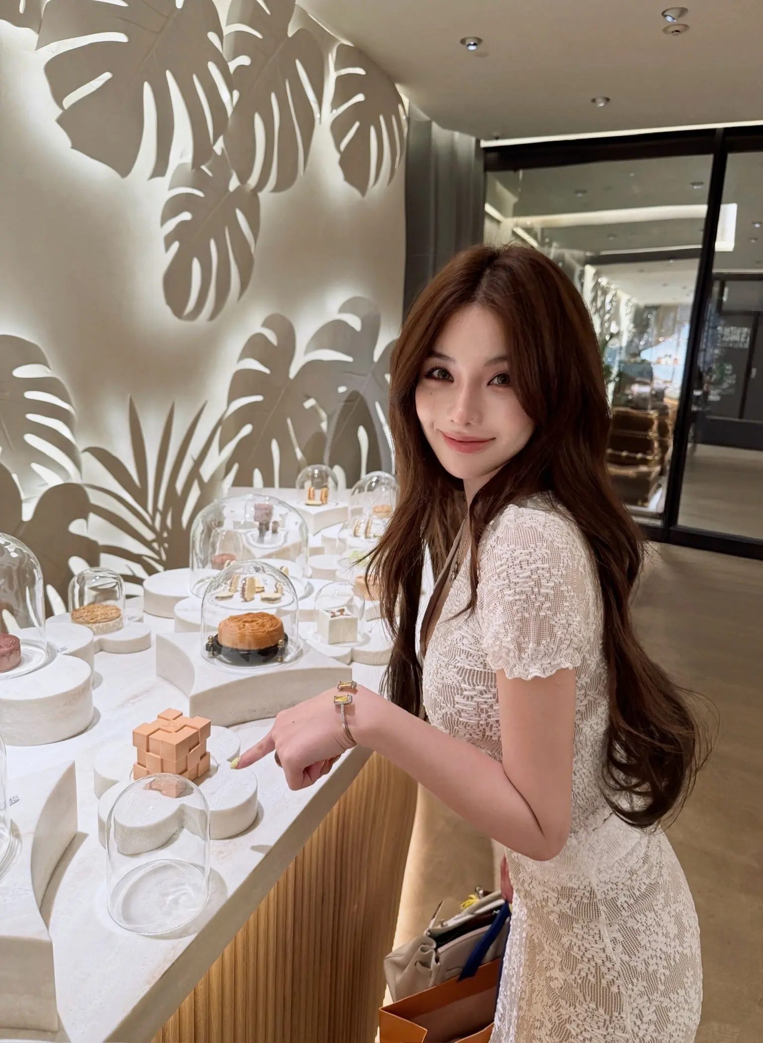 你又逃避 那我买好蛋糕等你(´･Д･)」。