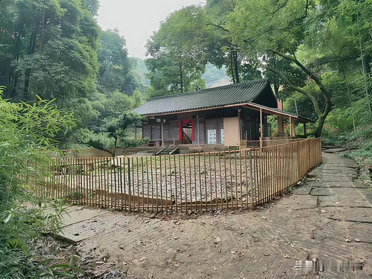 如果一天给你1000元，你能在这个没有邻居的地方住多久？