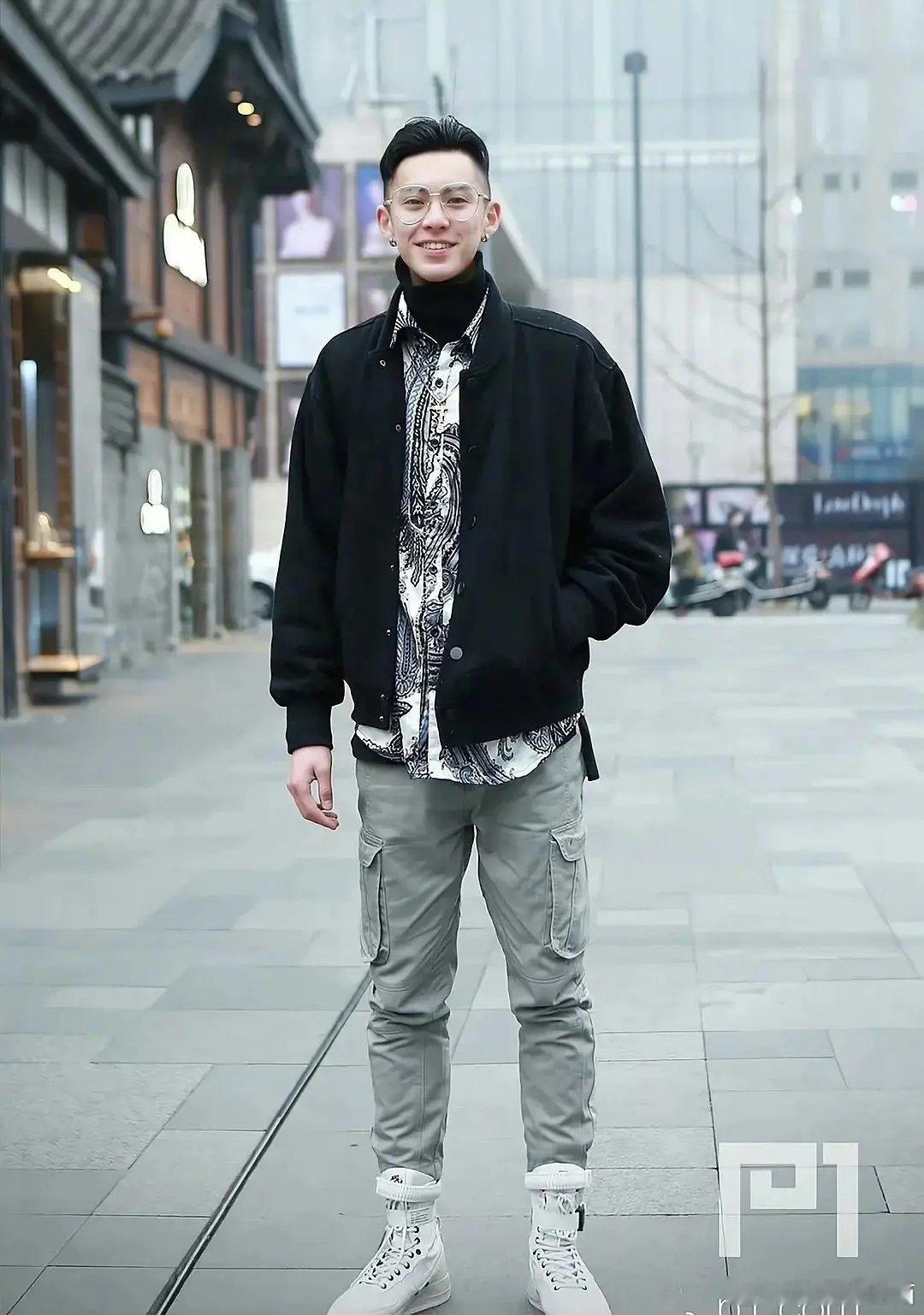 同样出道一条街，王鹤棣颜值吊打 ​​​