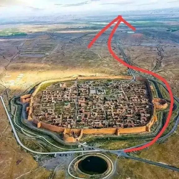 古代人打仗，有一个奇怪的现象令人不解，那就是，明明知道攻打一座城池要付出很大的代