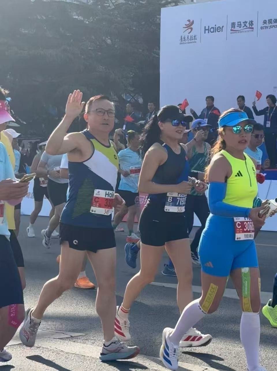 我们都可以从现在开始大步向前踏浪而行奔赴热爱，山海赛道尽显热血！2026青马如约