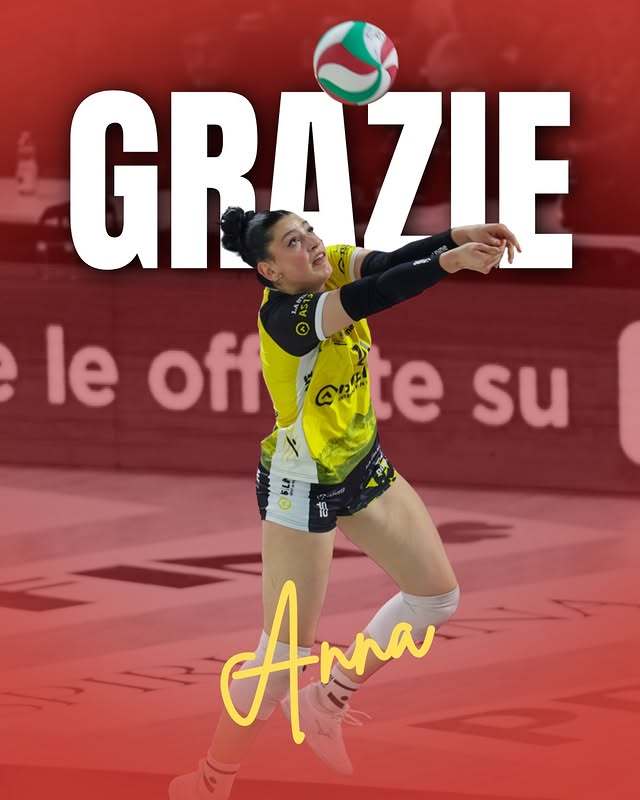 意大利年轻女排自由人安娜·巴尔达罗（Anna Bardaro）结束了与库内奥格兰