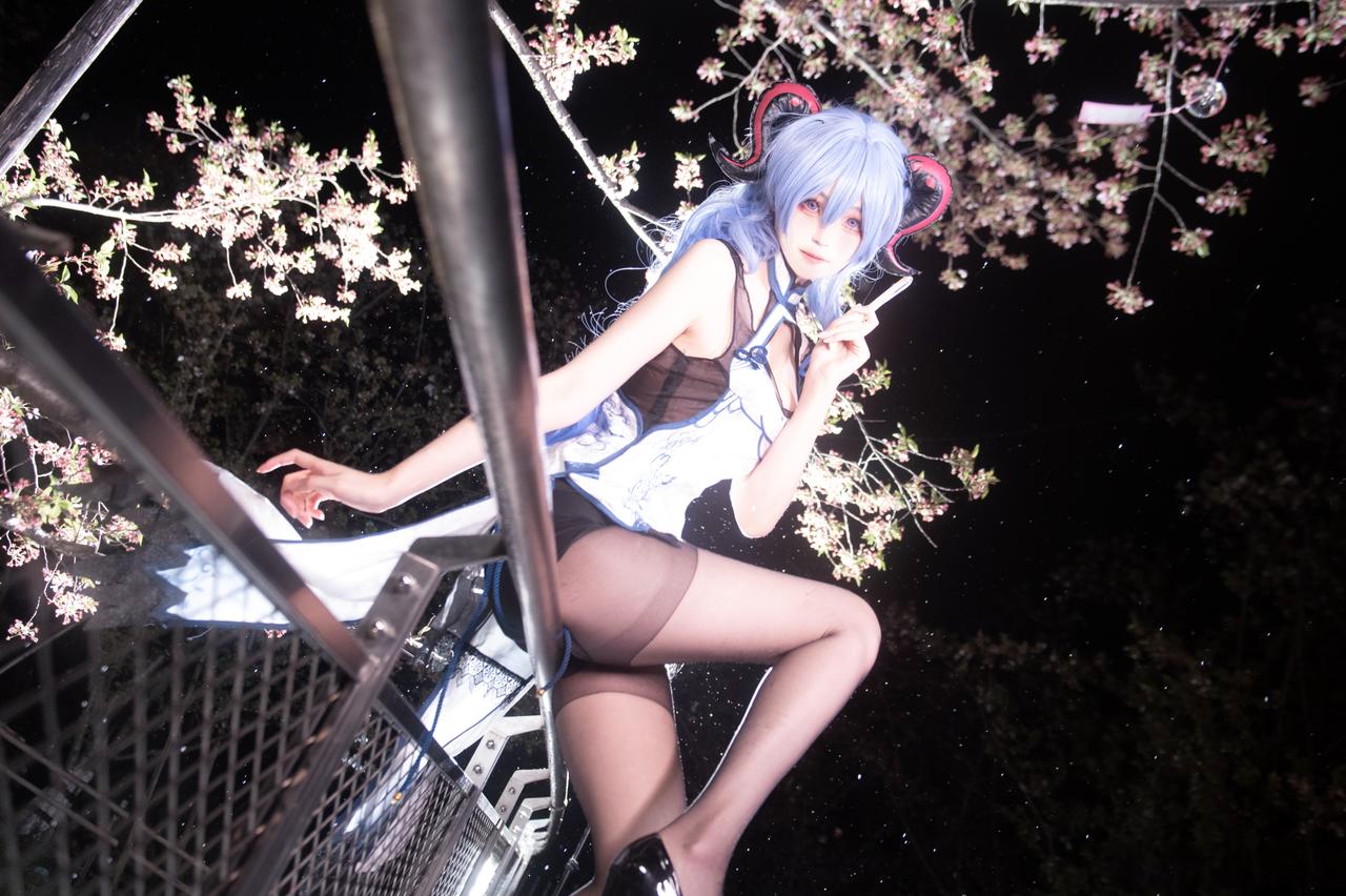 夜里的甘雨，显得更美了！#原神##游戏##二次元#