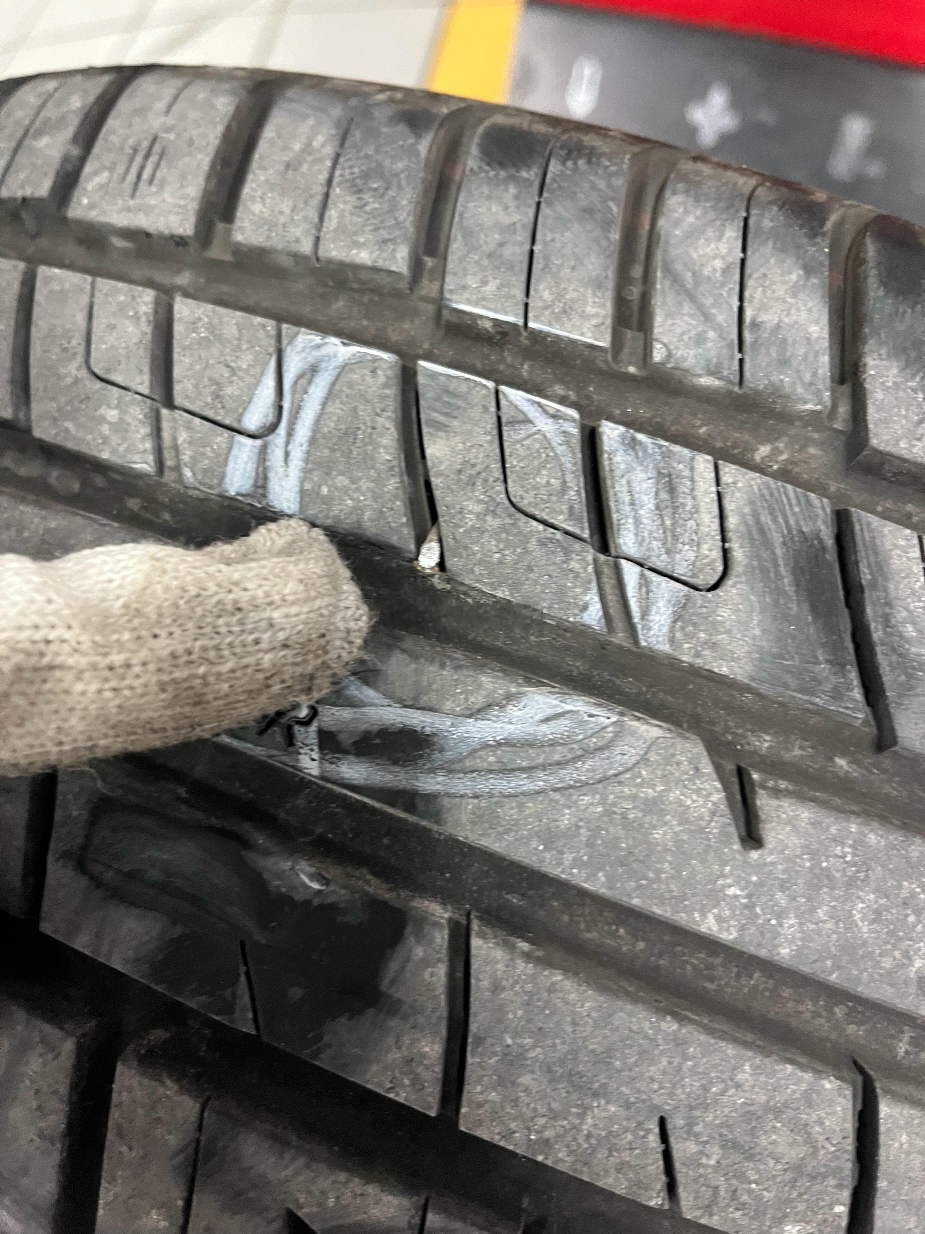 最冷的一天跑过来补胎…