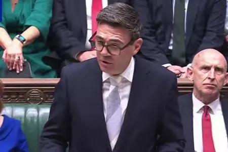 伯纳姆或成为英国又一个短命首相。

英国走马灯似地更换首相，主要症结是经济增长乏