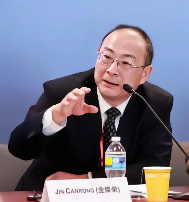 金灿荣：中国统一台湾最急的不是美国，而是日本。

别人盯着棋子算账，日本盯着自家