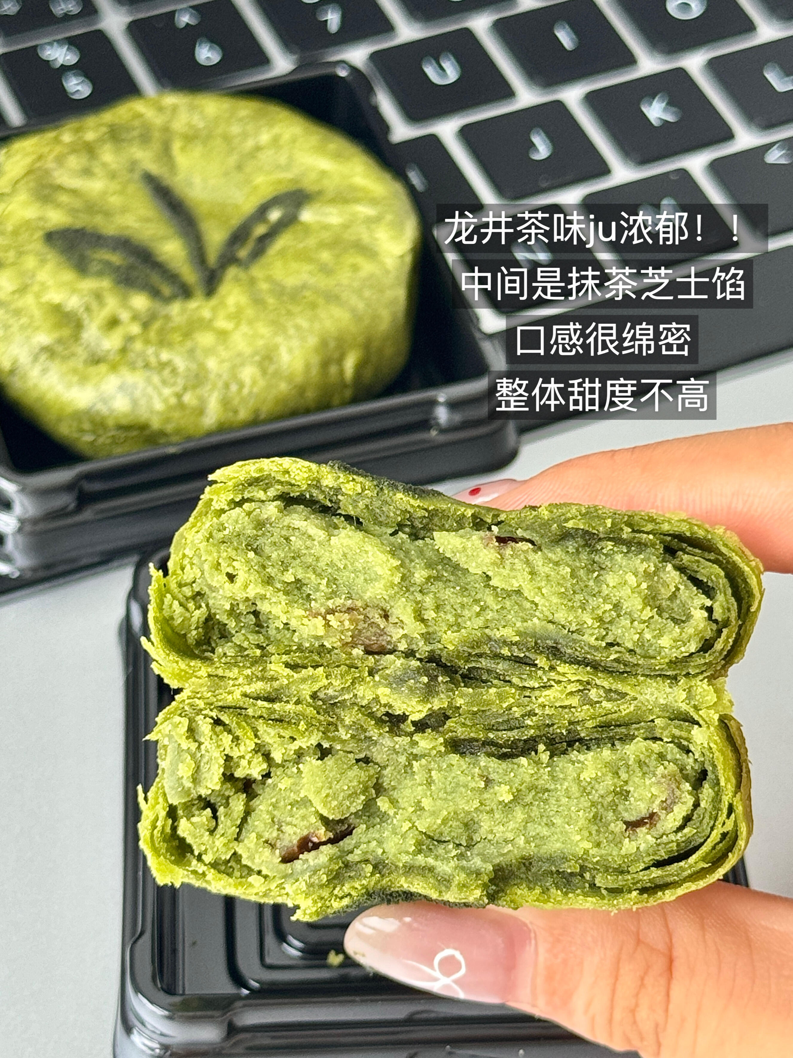 双11买到便宜又好吃的宝藏小零食！！真的回购了N次~这个豌豆脆有淡淡的豆香味，吃