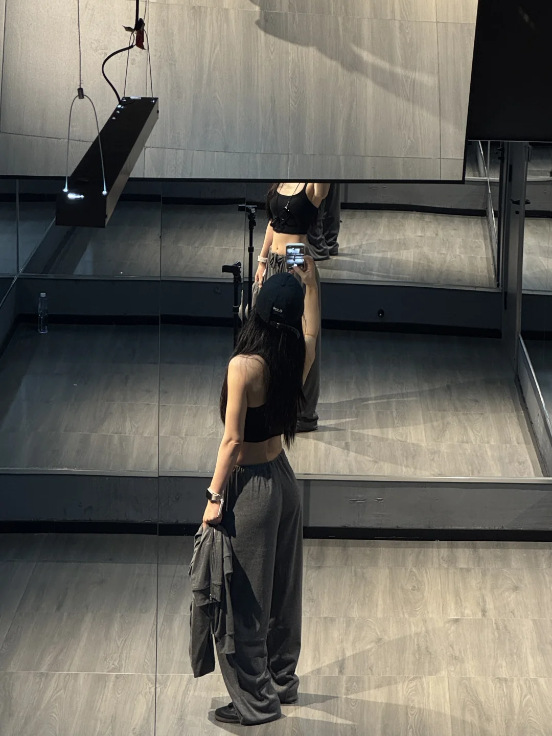 女生如何练出瘦而有力量线条？