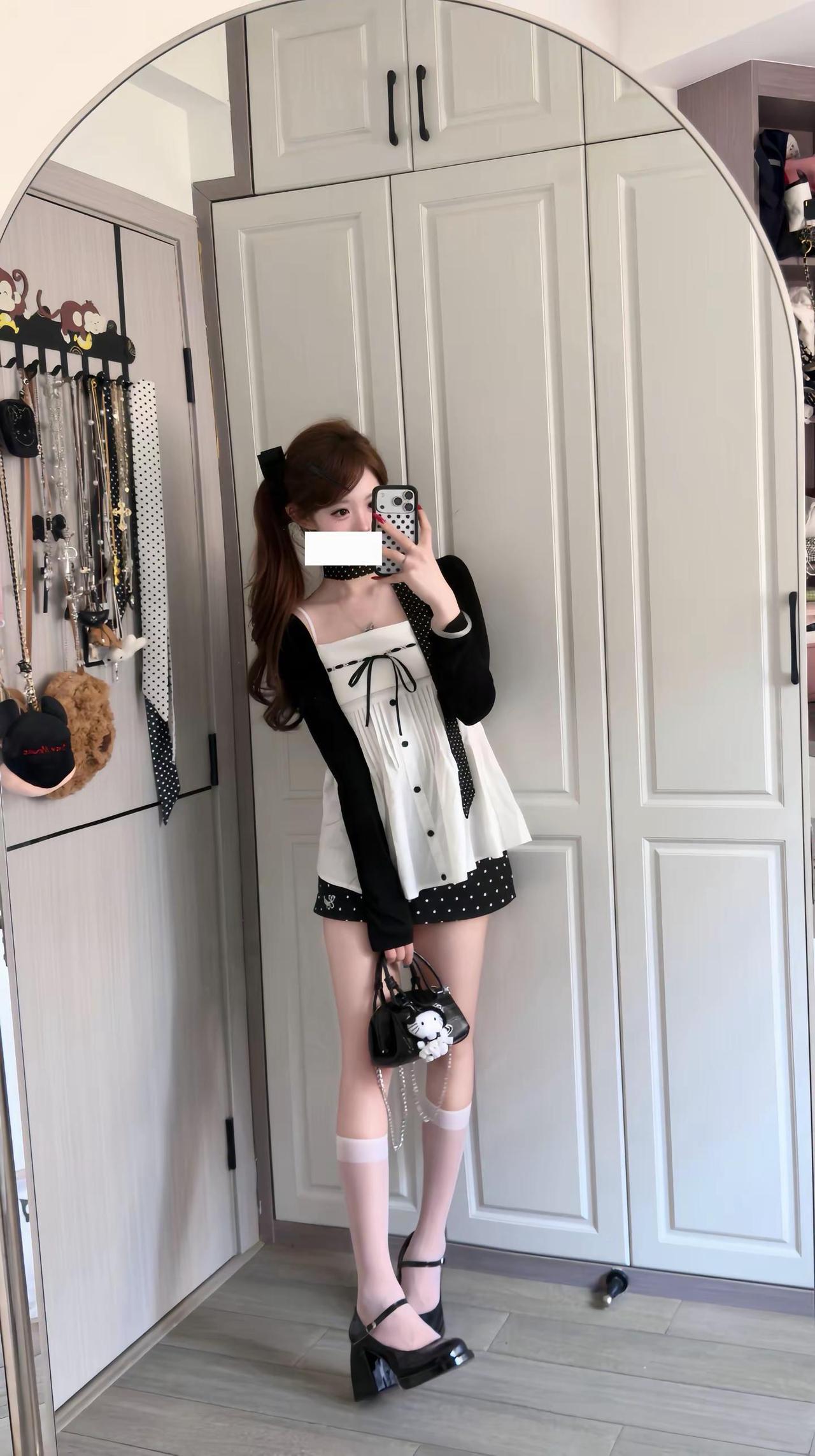 ꙳ ⋆ 🐈‍⬛˚outfit checkº·˚ 🐾今天穿什么