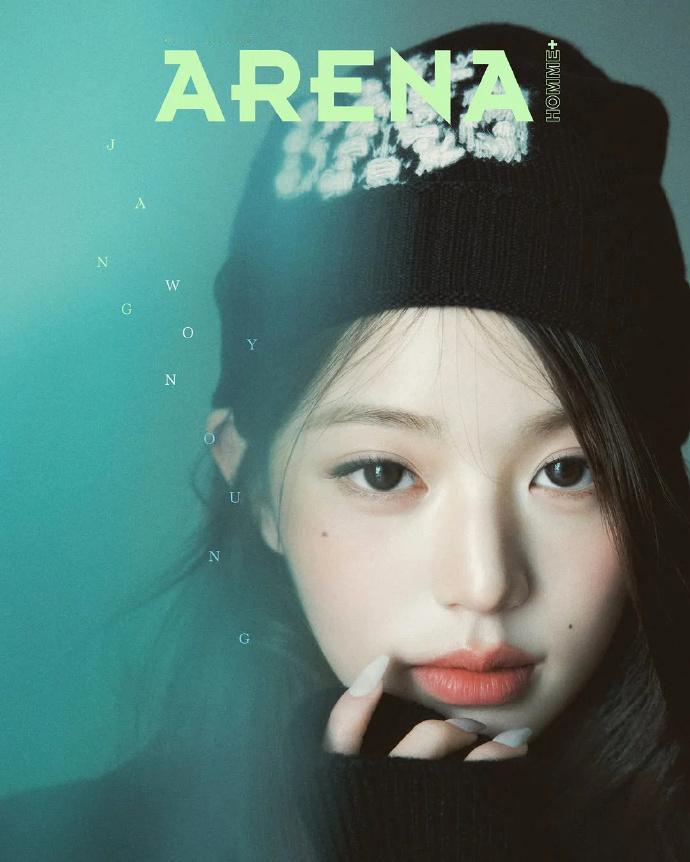 张元英《Arena Homme+ Korea》8月刊封面画报