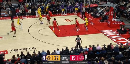 你点我里夫斯，我干你谢泼德。湖人24-21火箭。 湖人vs火箭