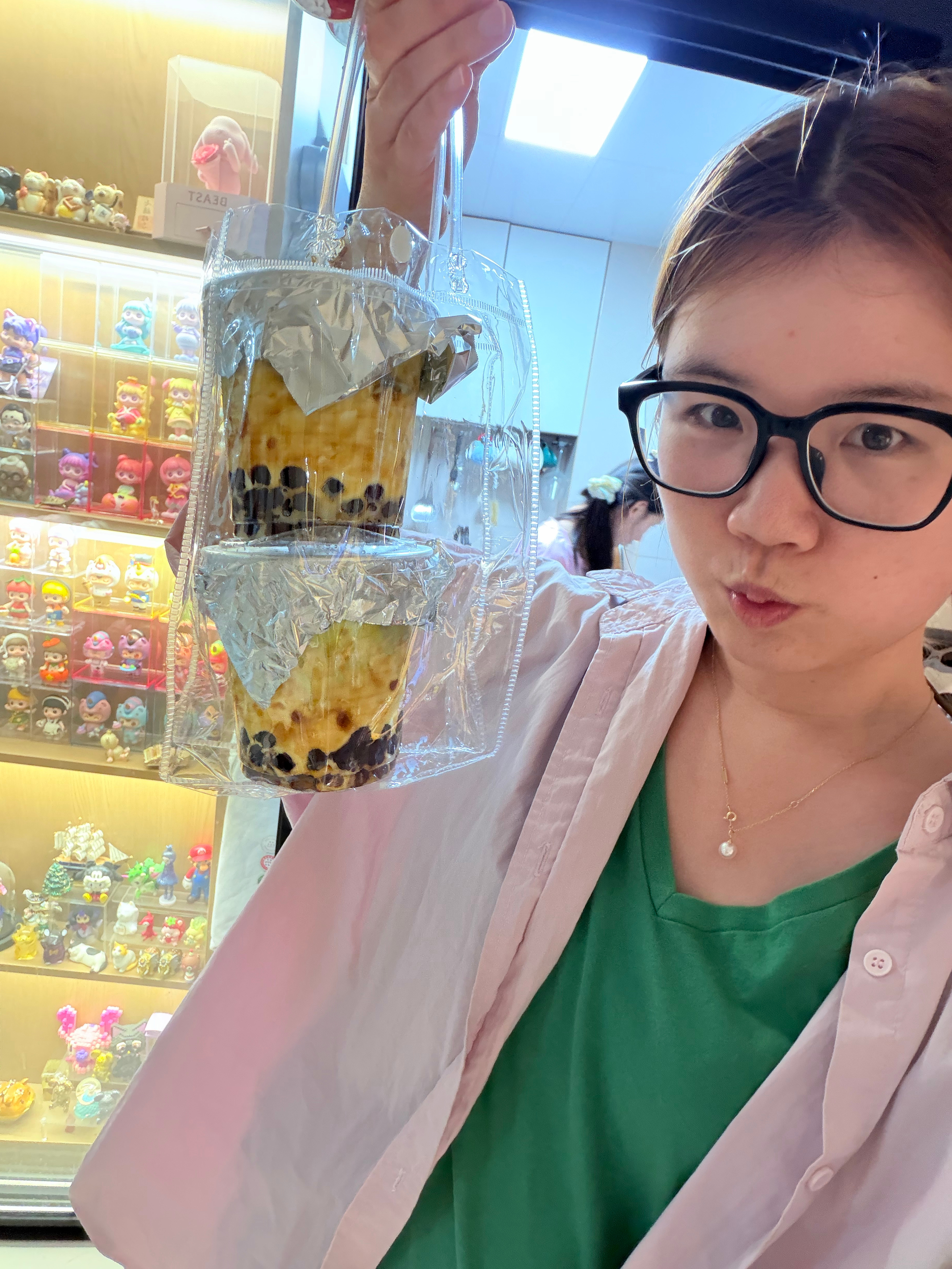 “黄圣依”姐做的奶茶，可美味 