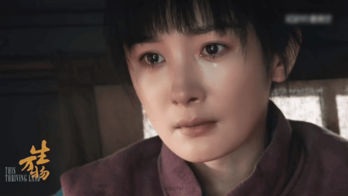 杨幂的眼神满满故事感杨幂的眼神戏真的好细腻，好绝！代入感真的超强，还有这个皮肤状
