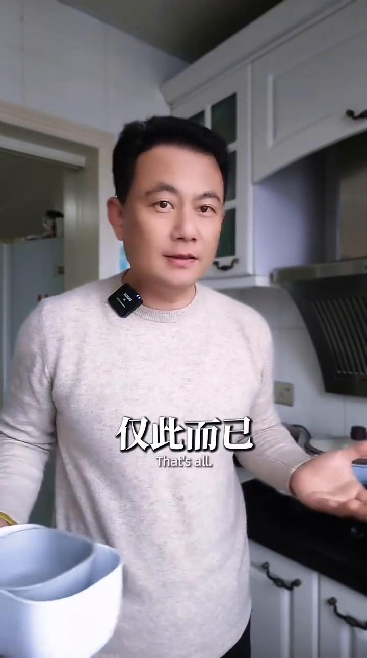 心安。
你知道这年头最舒服的活法是什么吗？熟人少来往，烂人别沾边。亲戚少见面，不