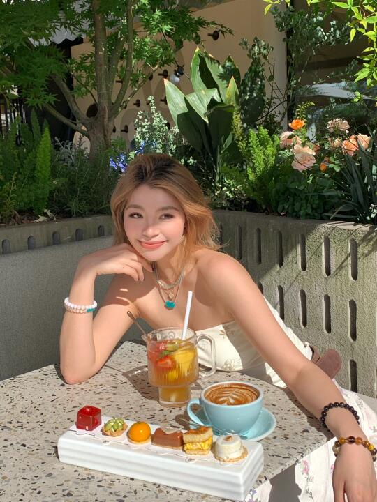 上海🌸阳光里的下午茶 ꉂ ･ ･ ☆