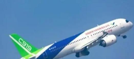 美国这一刀捅的可真够狠！一刀直插C919命脉！
 
中国引以为傲的商飞C919客