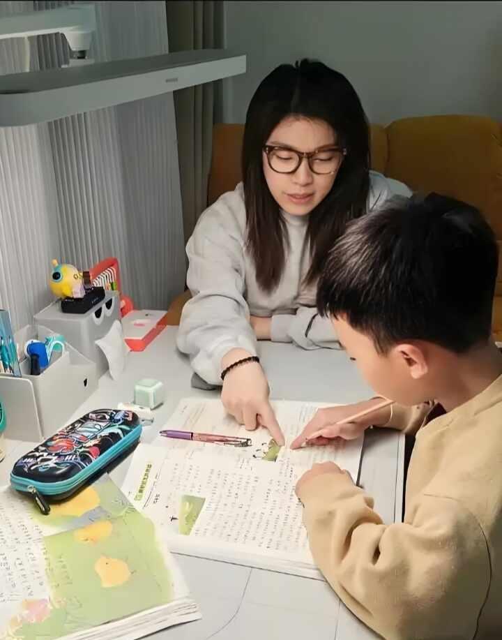 【天河YSX】听说华阳小学要家长自己卷？
我哋家娃明年就要升小学啦，最近听好多人