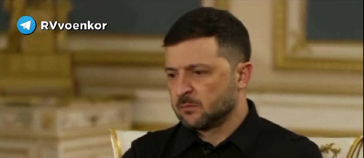 据媒体报道，日前泽连斯基接受采访时表示，乌克兰目前每月招募 30000 人，但合