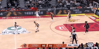 太憋屈了！常言道，事不过三！
广东队这已经是被绝杀了多少次了，肯定不止三次了。