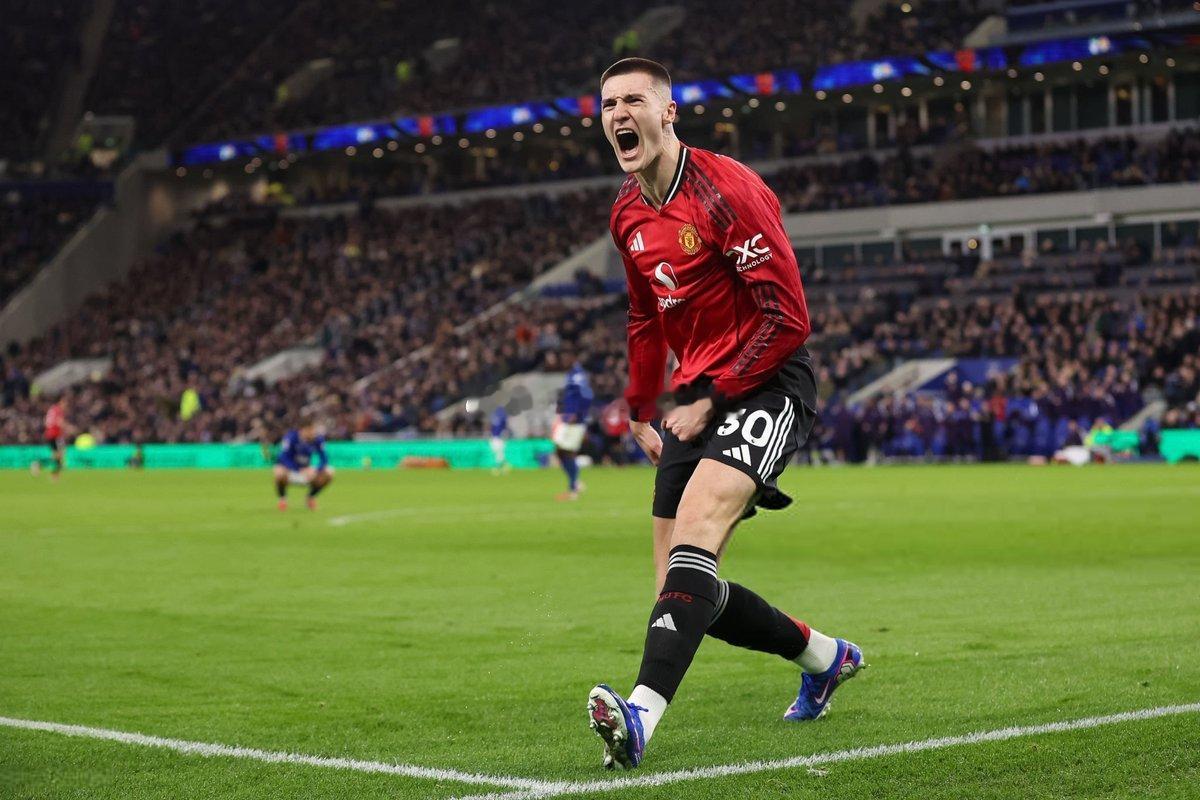 曼联战胜埃弗顿曼联找到真命天帅 卡里克率队英超6轮5胜1平狂揽16分 稳居第4曼