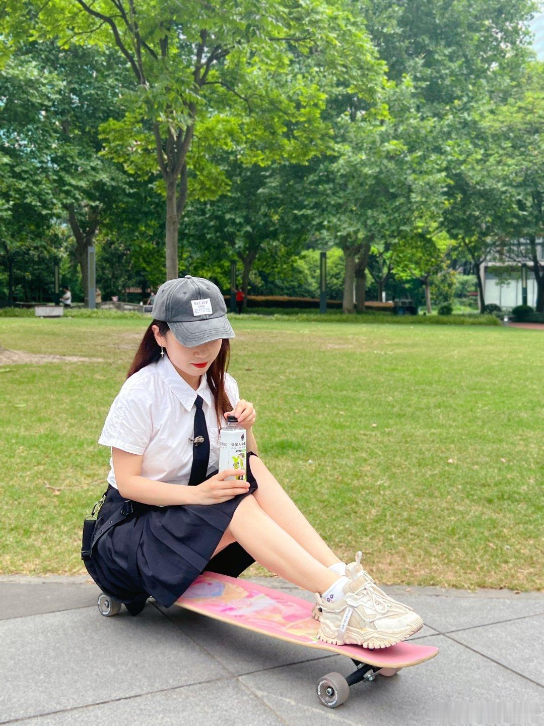 走呀～去玩滑板去呀运动滑板