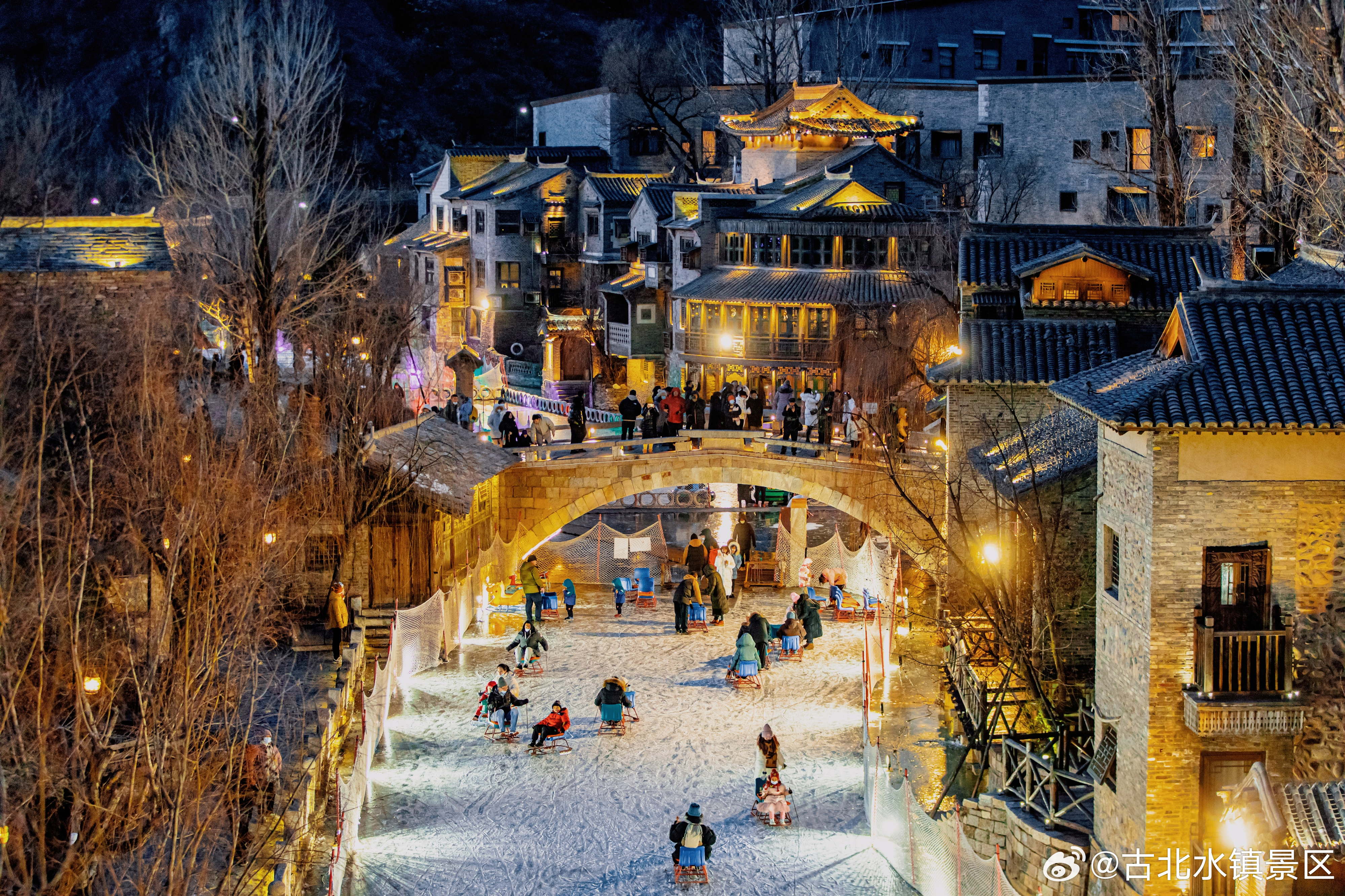 关掉手机是时候打消心头的焦虑晚安，宝子们~#古北水镇# #司马台长城# #长城下