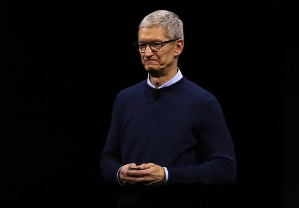国行iPhone 悬着的心终于死了中国人不需要这种垃圾Ai可有可无 