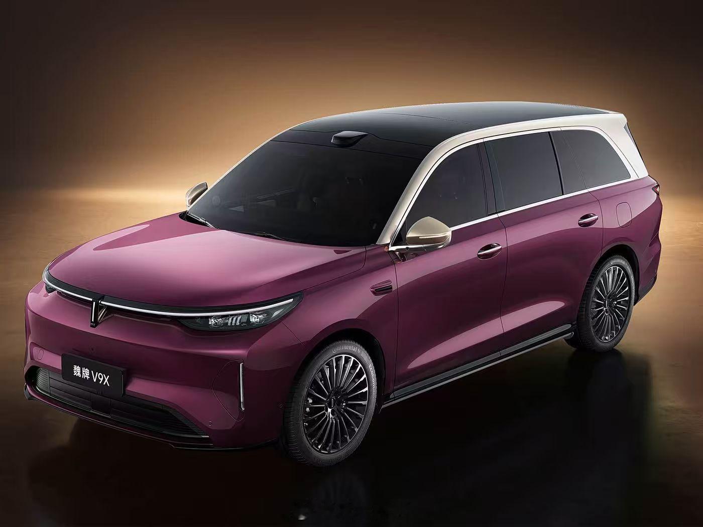 魏牌V9X正式上市了，34.98万起，又一台大六座SUV，9系SUV+1。别人做