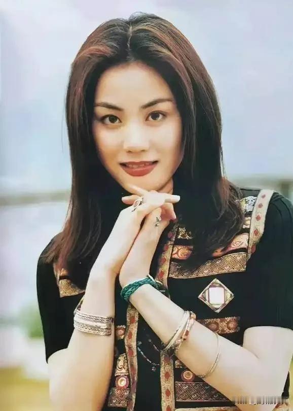 【李敖痛批王菲"愚妇"？高冷天后真实性格曝光】
 
救命！李敖一句话揭开王菲高冷