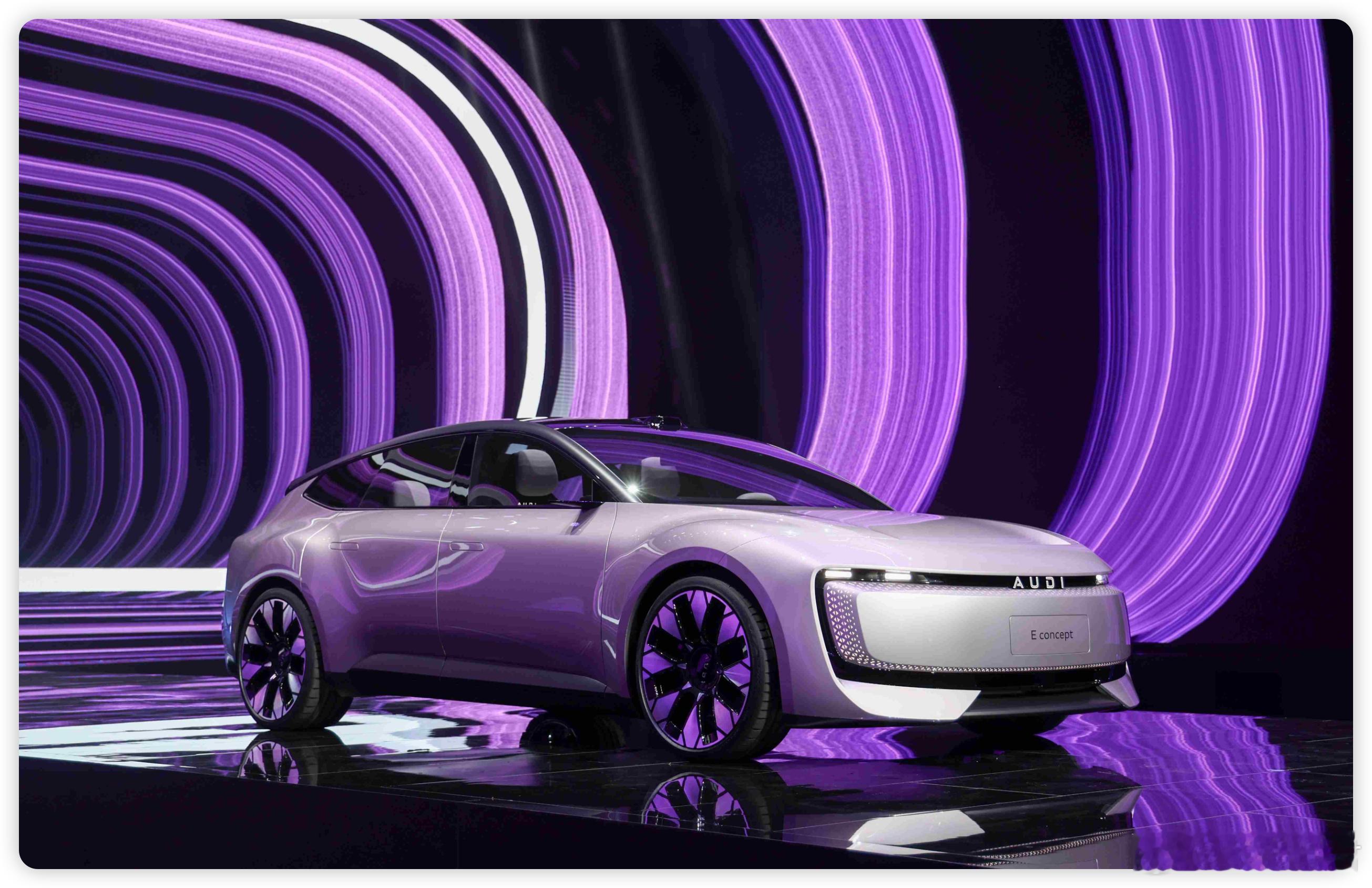 奥迪新品牌「AUDI」把四个圈的标都给干没了？迷幻且大胆的操作…[哆啦A梦害怕]