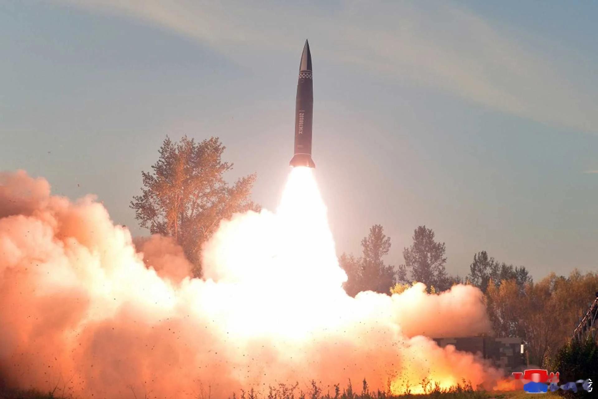 50枚朝制导弹入俄，KN-30弹头重达2.5吨，战场破坏力将倍增2026年8月2