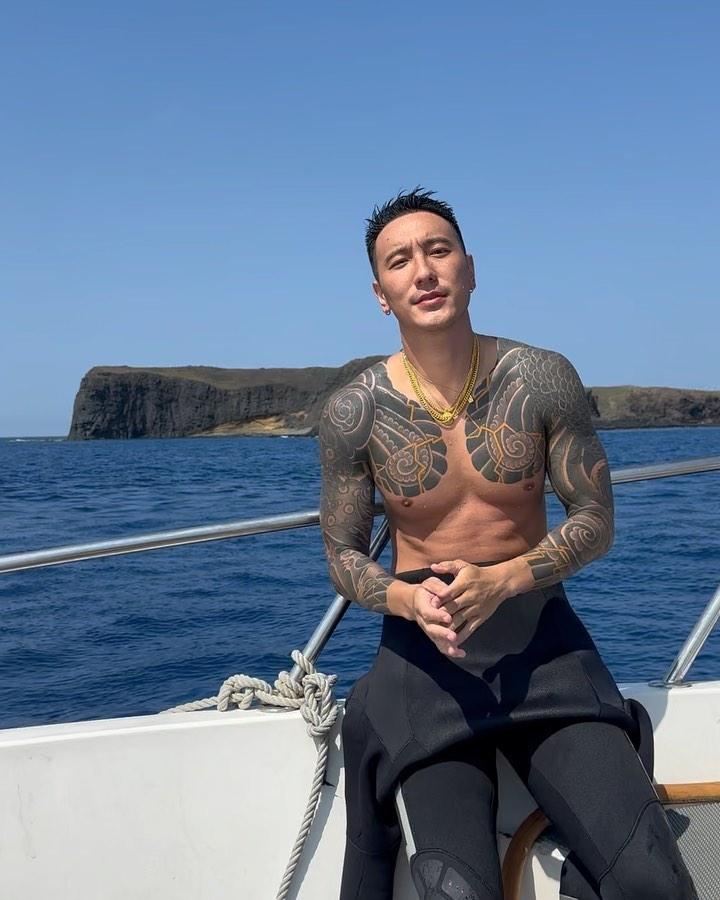 王阳明，纹身上瘾一男的！