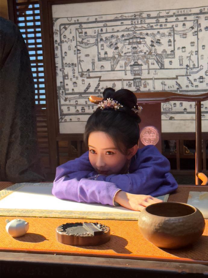 孟子义最后碎片  孟子义发窦昭最后碎片 窦昭的最后碎片，承载着我们对《九重紫》的