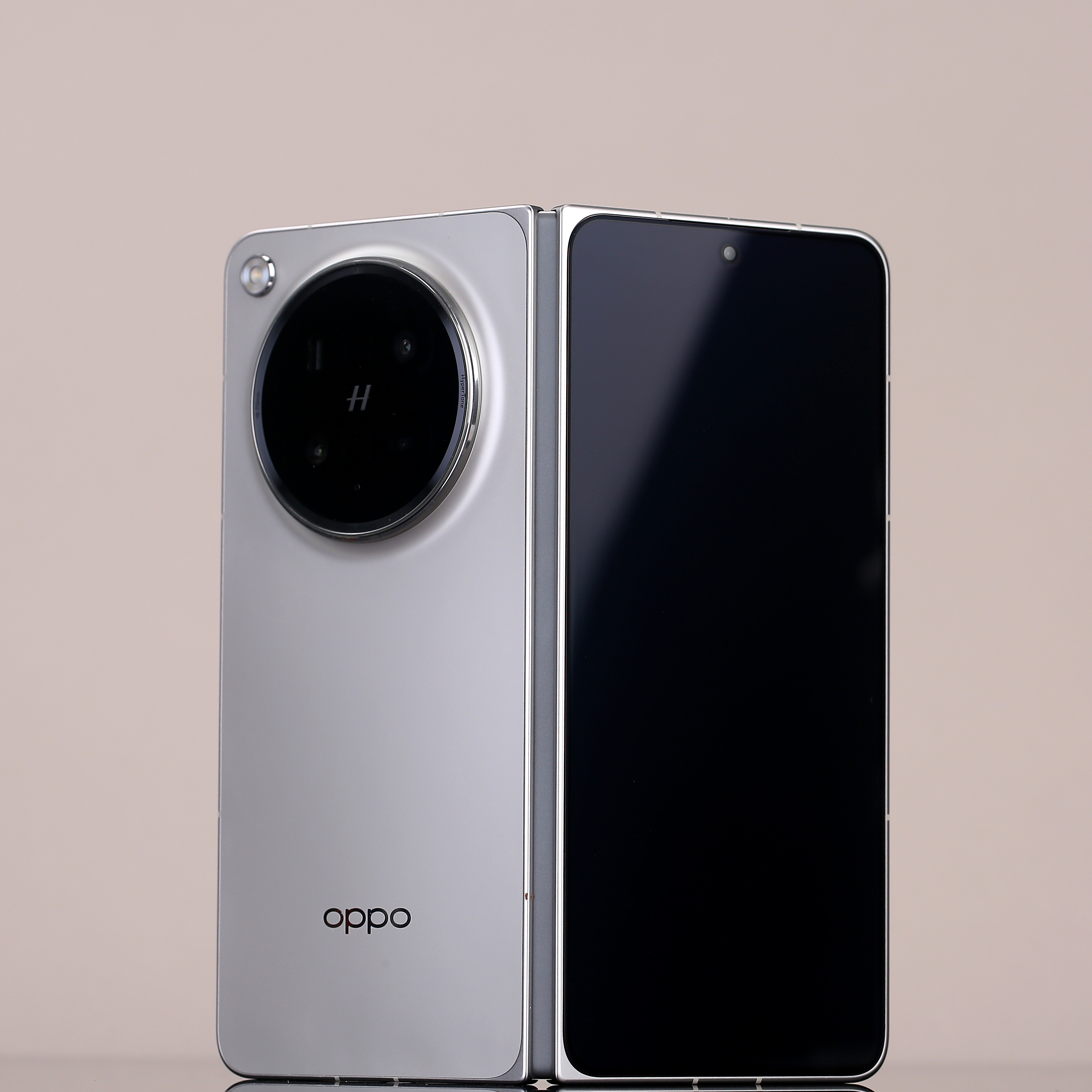 OPPO Find N6 见峰 1:1 超大覆盖玻璃 AR 膜来了这是外屏膜，玻