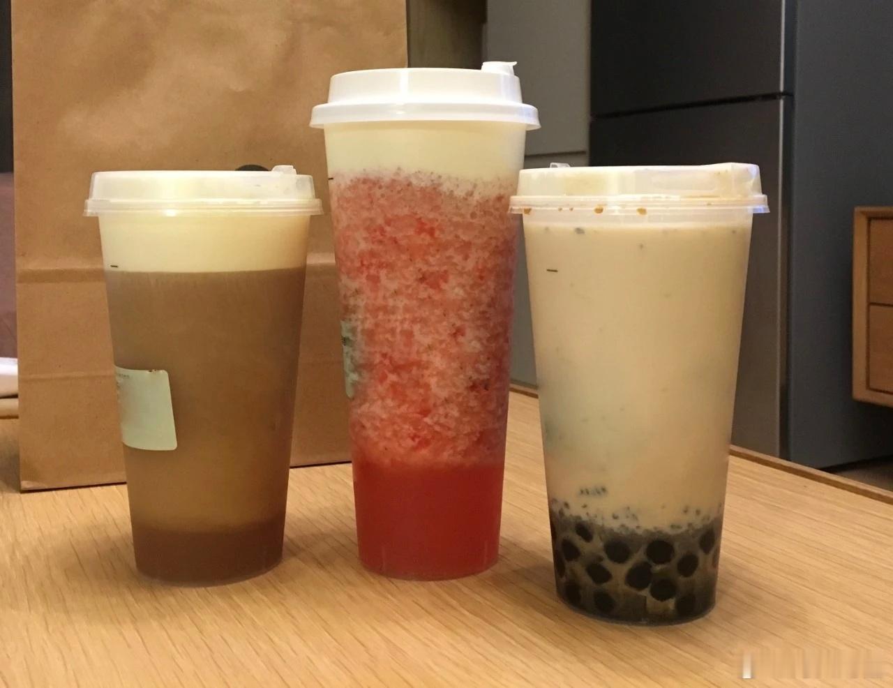 奶茶不是快乐税 是剂量问题第一次听说“奶茶也会上瘾”，我也愣了一下。但这不是玄学