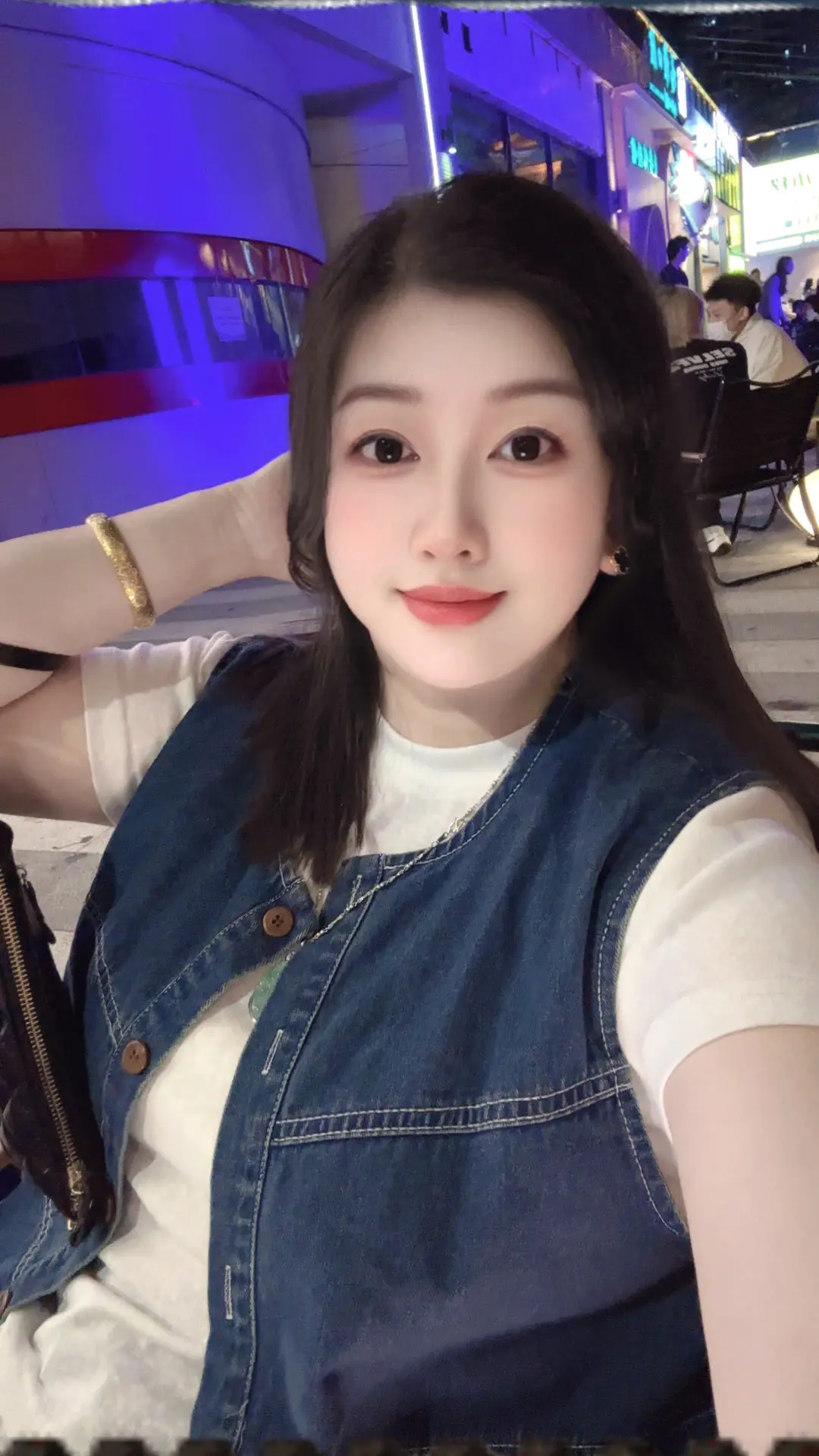 “爱别人要限量供应，爱自己要火力全开”