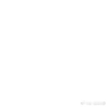 Cardi B用麦克风砸人被起诉:被袭击女子：她在演出时，曾要求观众向她泼水， 