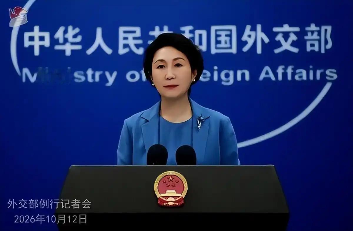 中国出手制裁伯利兹、巴拉圭部长，美国第一时间回应！
 
10月12日，中美在拉美