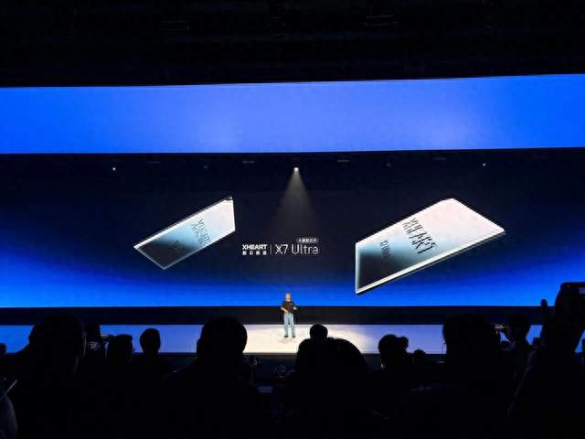 算力700TOPS！XHEART发布X7 Ultra，大模型芯片何以战未来？