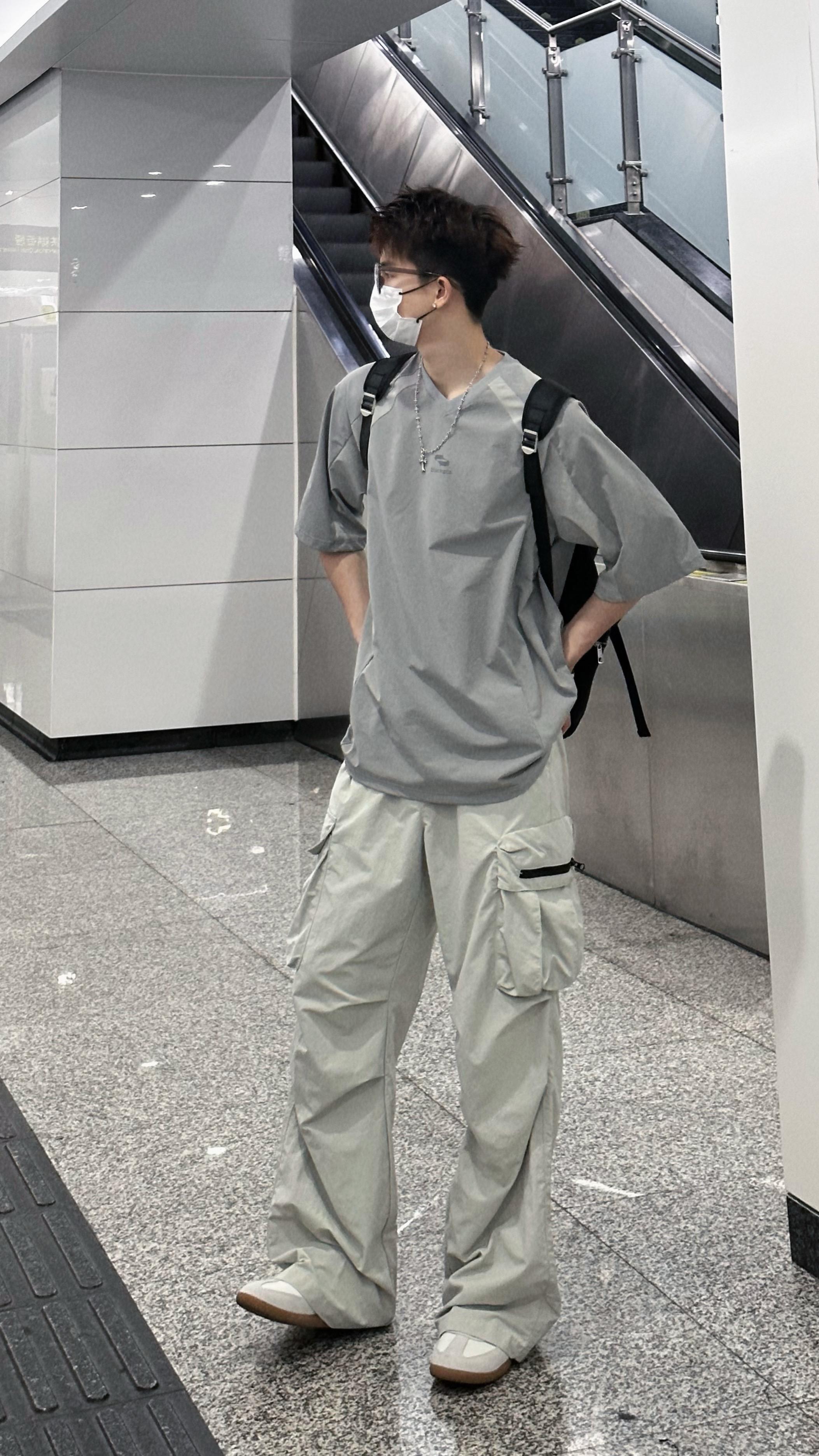 干净帅气的搭配 才是男生的夏日穿搭精髓！