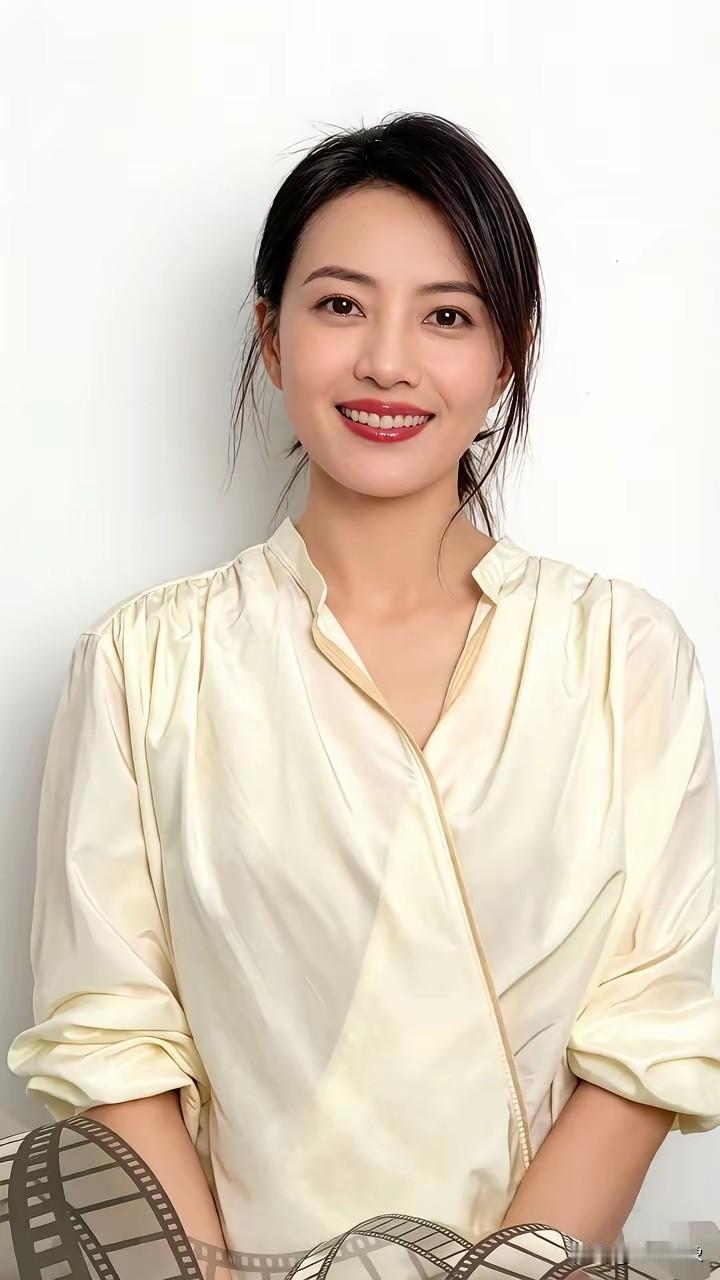 高圆圆的美不比西施差多少