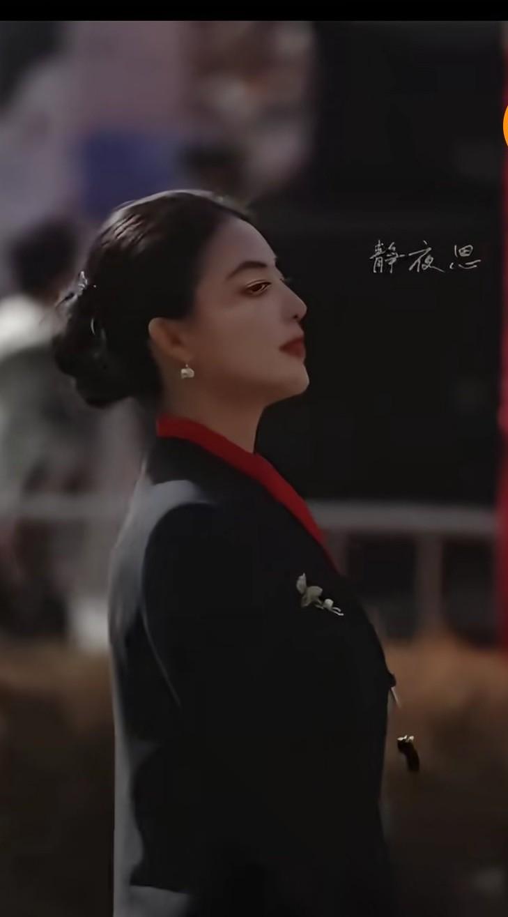 米脂姑娘不简单，既俊美又灵动，不仅代表了陕北妇女形象，也代表了当代中国妇女形象，