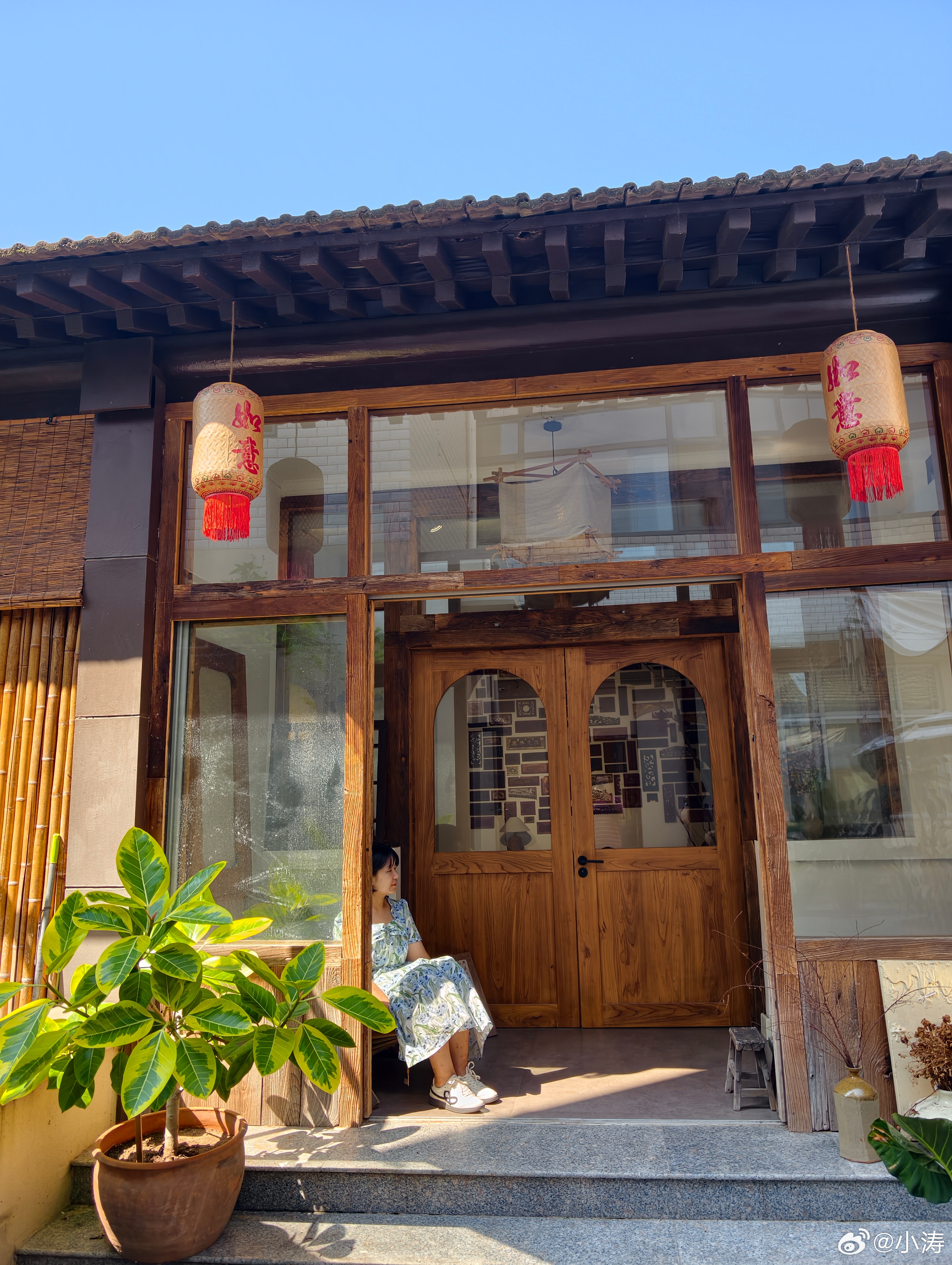 雄安（雄县）的一家咖啡馆，几年前来过这家咖啡馆，主理人为了爱走天涯，来到了这个小