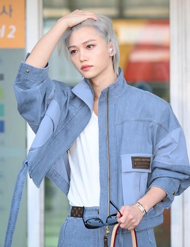 谁家新闻图美成这样😰
felix 李龙馥 straykids louisvui