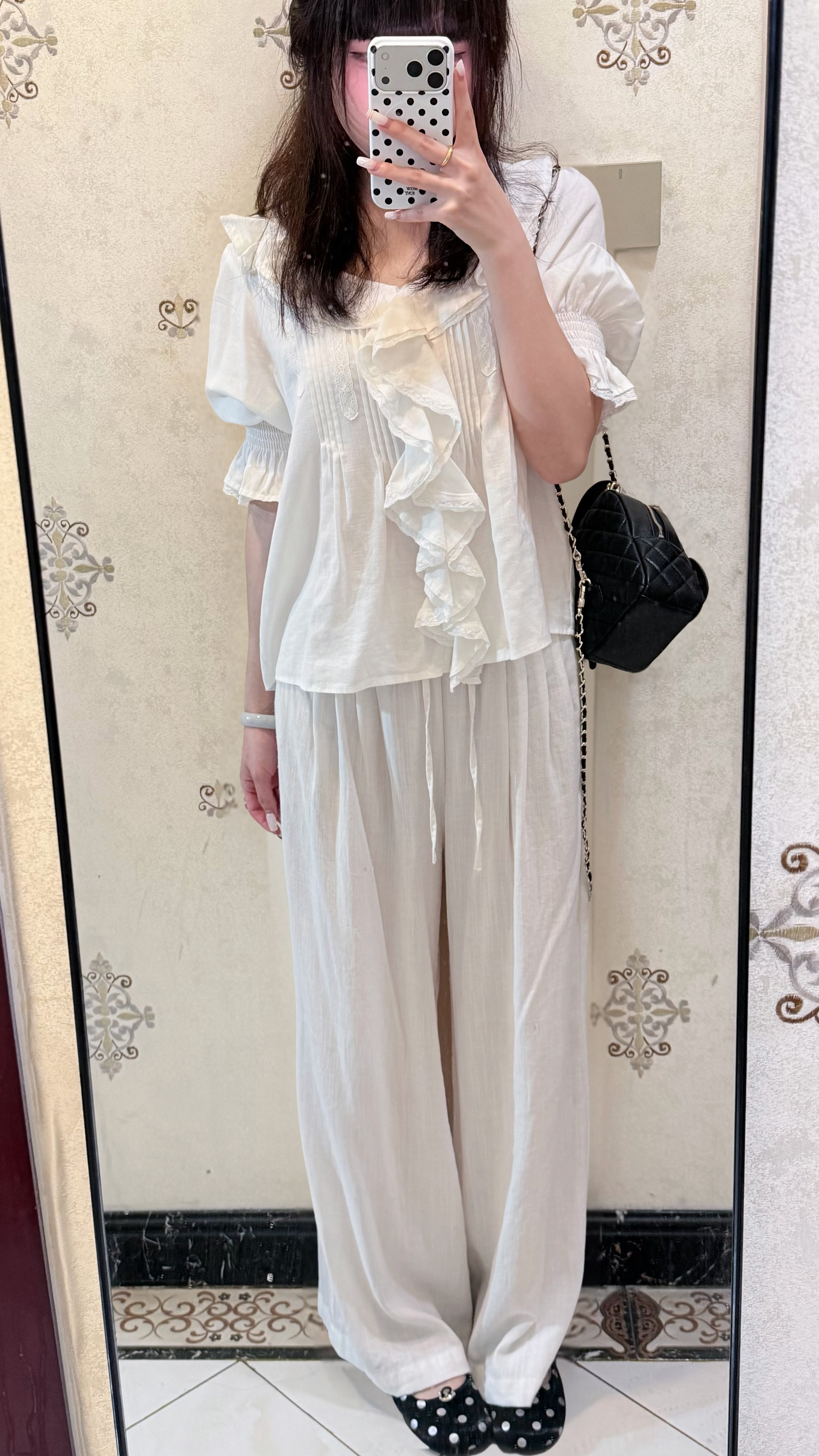 今天就是很淑女吧。 （一套都买的abi阿比的！ 
