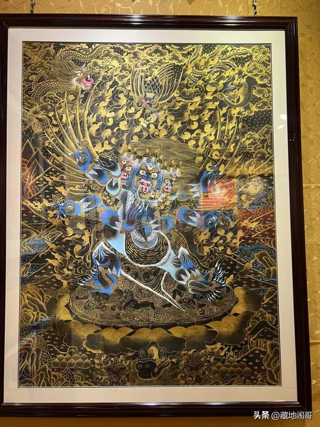 黑金卡：普巴金刚护法。双手持普巴法器，可破除世间邪恶。背生双翅，生发金刚火焰，可