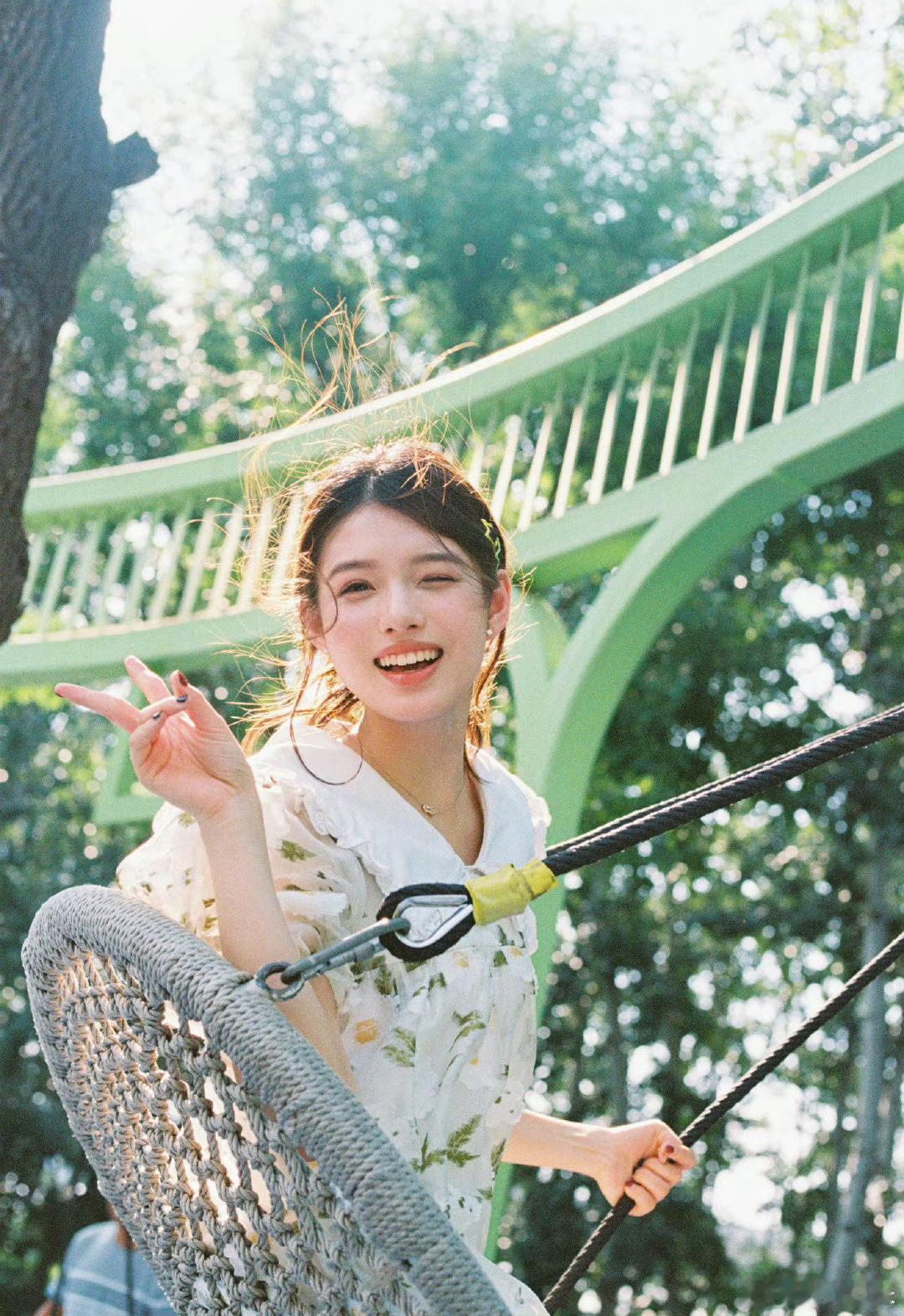 艾米 姐感妹 一个暑假第三名考入北电、电视剧《雀骨》热播、电影《功夫女足》热映，
