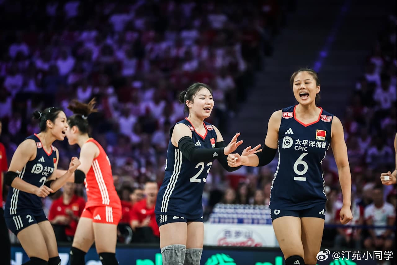 中国女排2比3波兰女排赛后赵勇表示，今天的比赛确实结果很可惜，但是队员们在场上拼